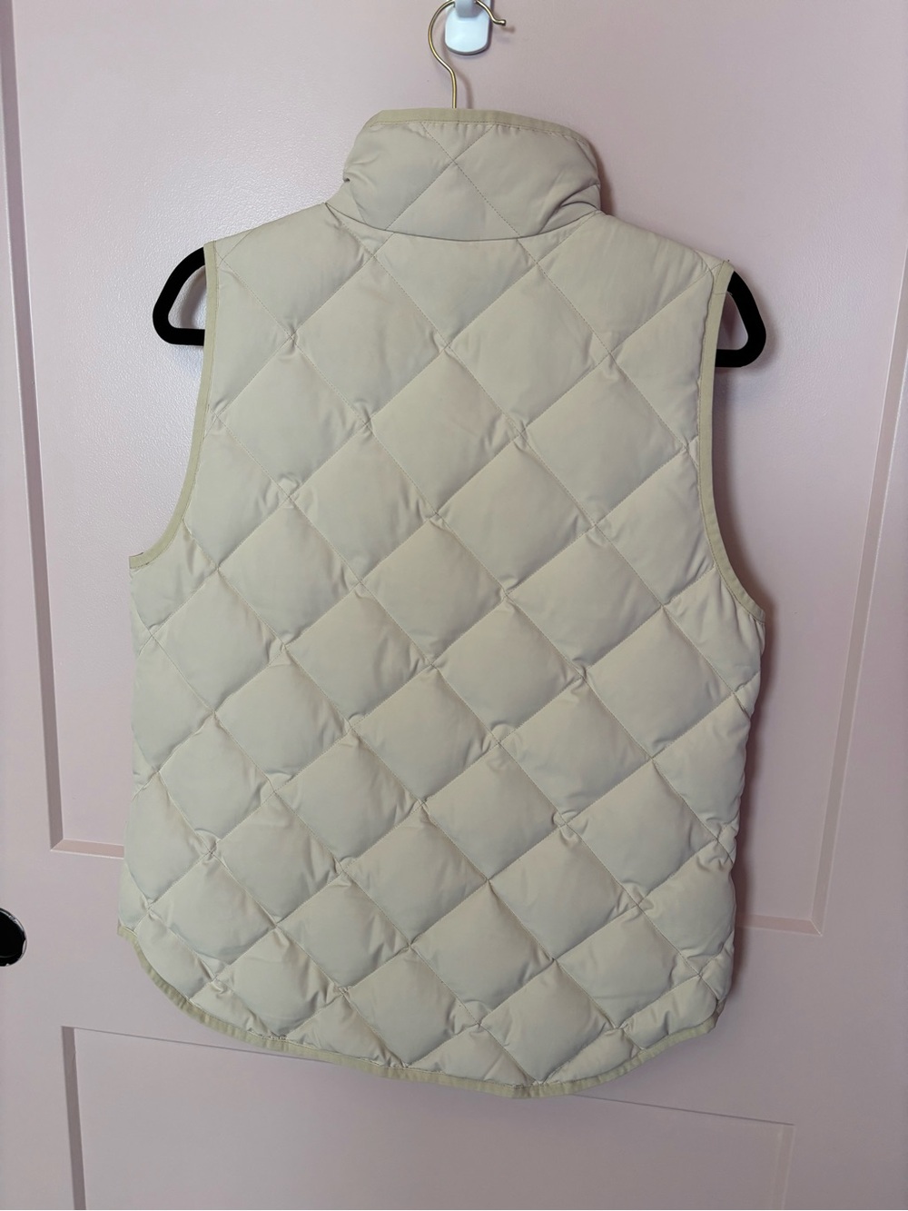 J. Crew Factory Quilted Puffer Vest Fall Medium - Light Beige/Cream - Picture 3 of 8
